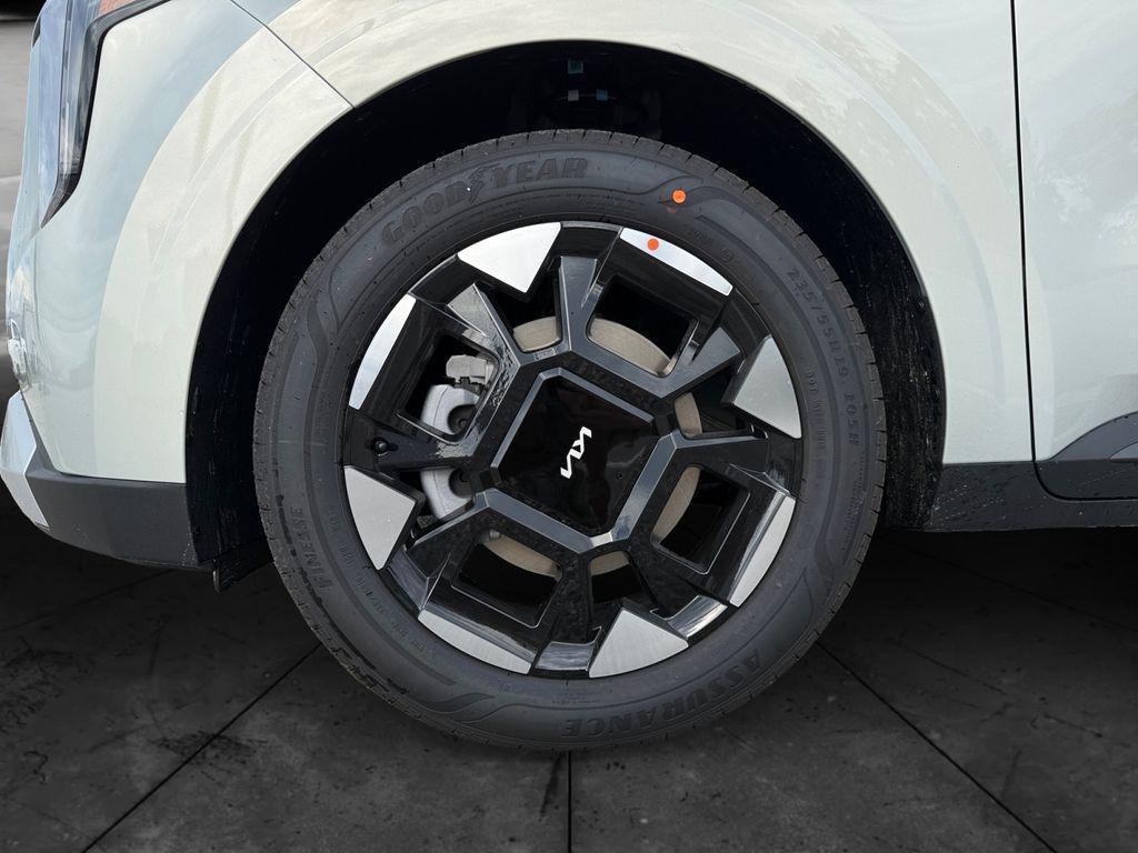 new 2026 Kia Carnival car, priced at $41,428