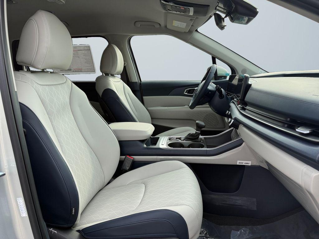 new 2026 Kia Carnival car, priced at $41,428