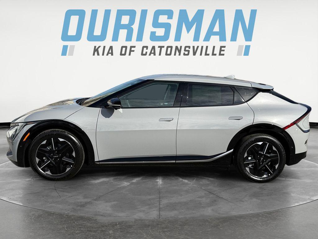 new 2025 Kia EV6 car, priced at $54,413