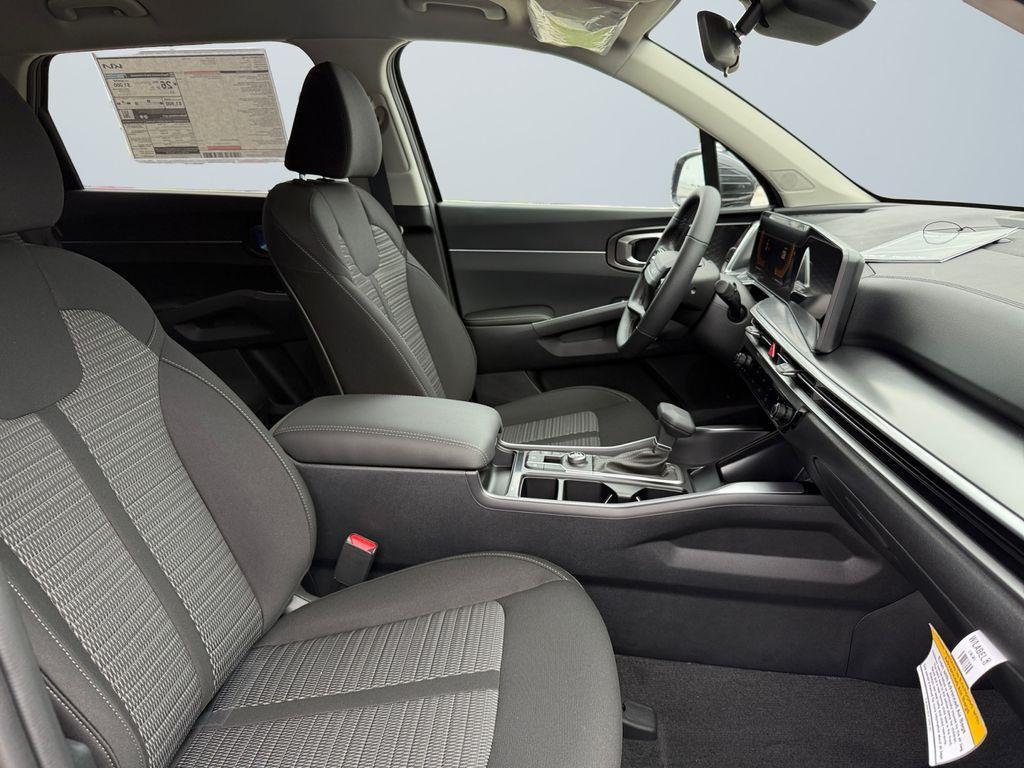 new 2026 Kia Sorento car, priced at $32,248