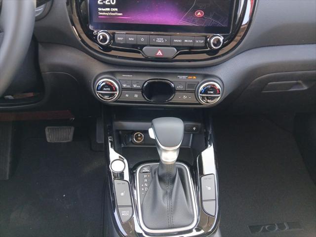 new 2025 Kia Soul car, priced at $25,306