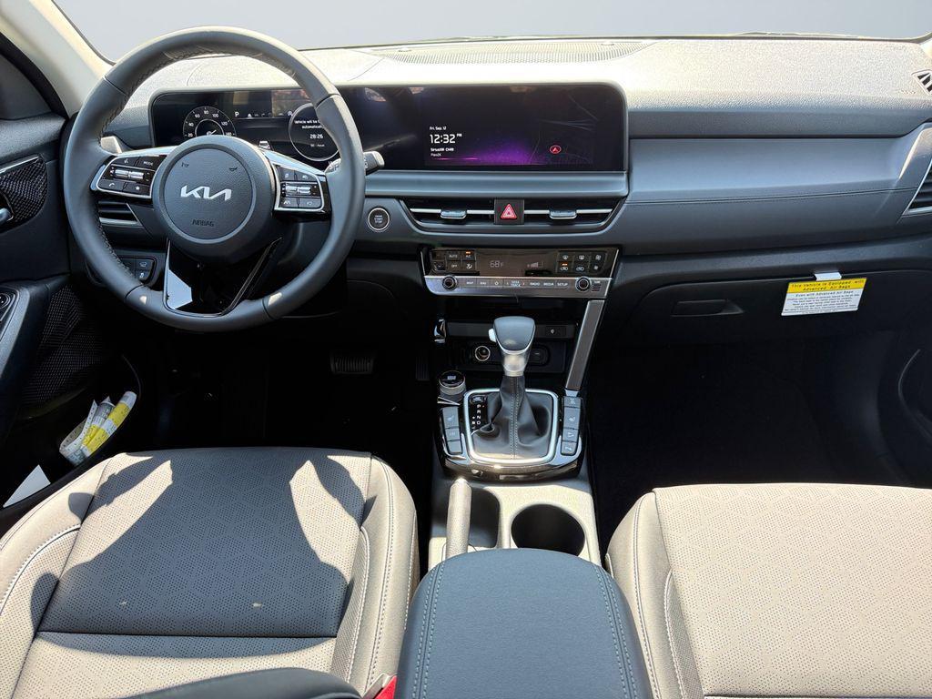 new 2026 Kia Seltos car, priced at $29,986
