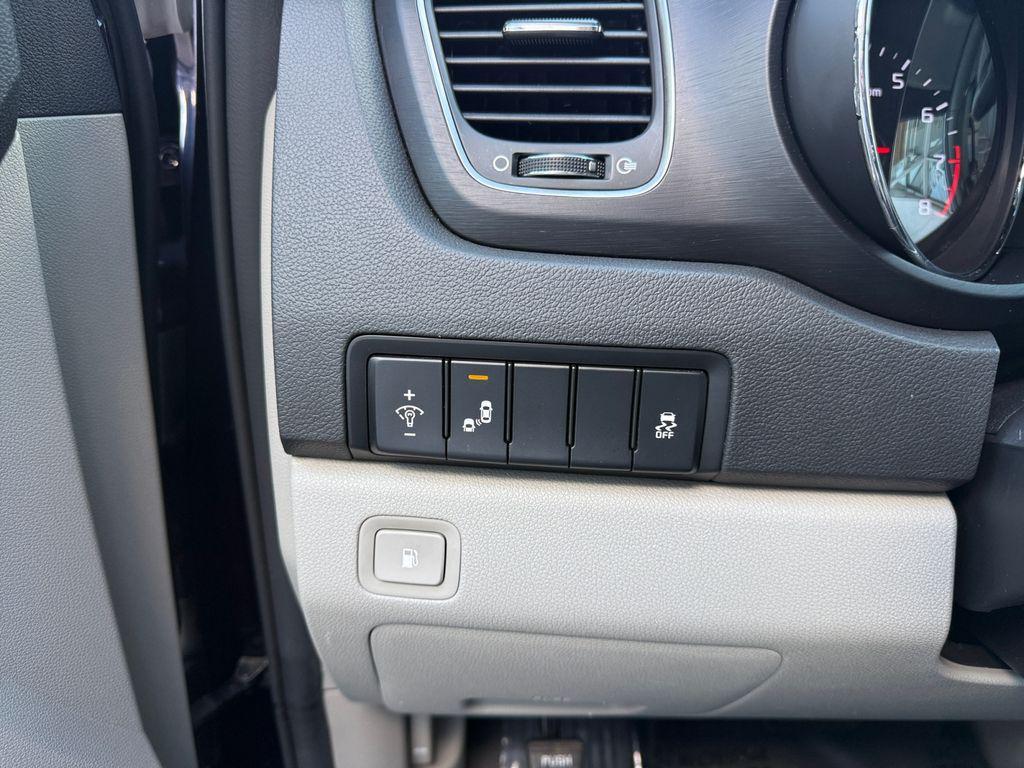used 2019 Kia Sedona car, priced at $11,887