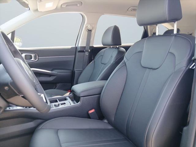 new 2025 Kia Sorento car, priced at $40,171