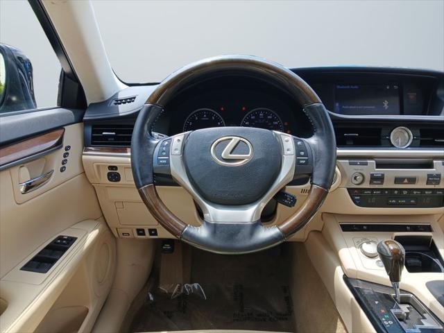 used 2015 Lexus ES 350 car, priced at $17,200