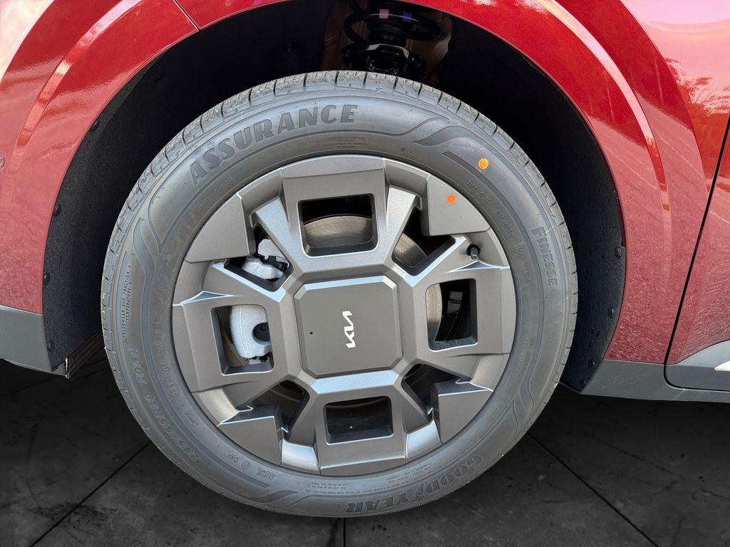 new 2026 Kia Carnival Hybrid car, priced at $47,875