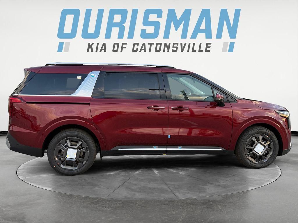 new 2026 Kia Carnival Hybrid car, priced at $47,875