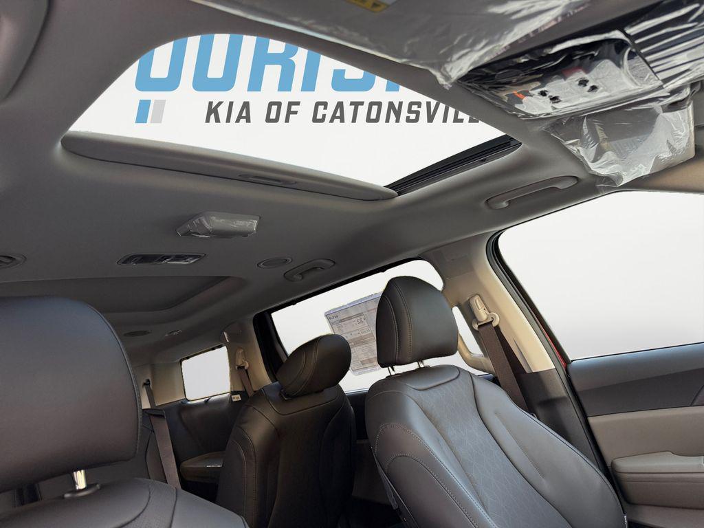 new 2026 Kia Carnival Hybrid car, priced at $47,875