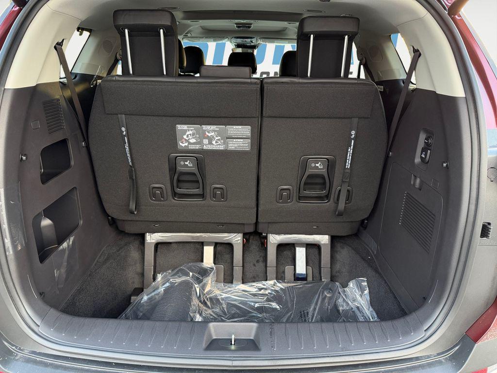 new 2026 Kia Carnival Hybrid car, priced at $47,875