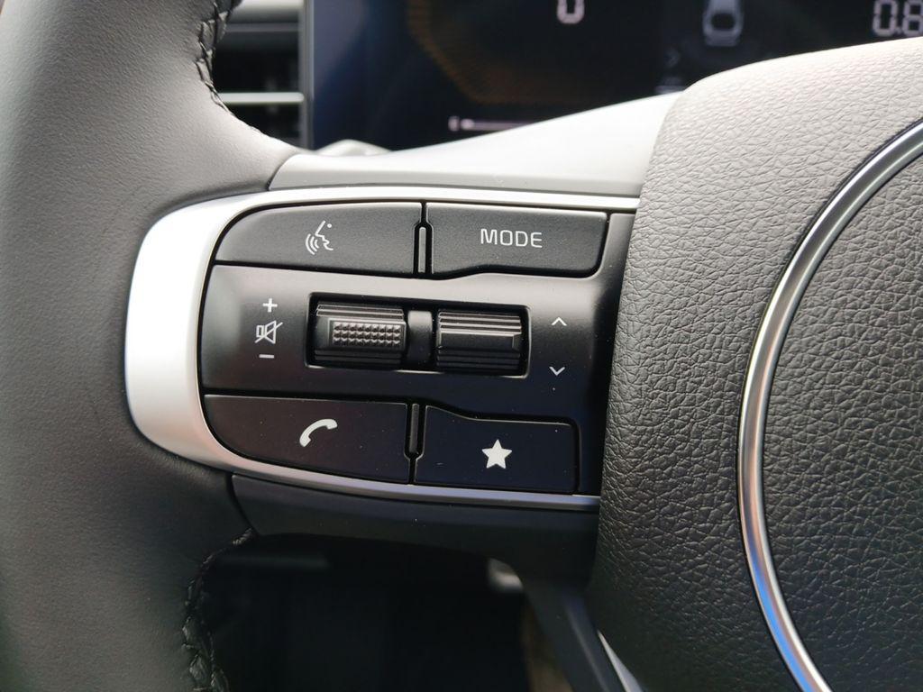 new 2025 Kia K5 car, priced at $30,121