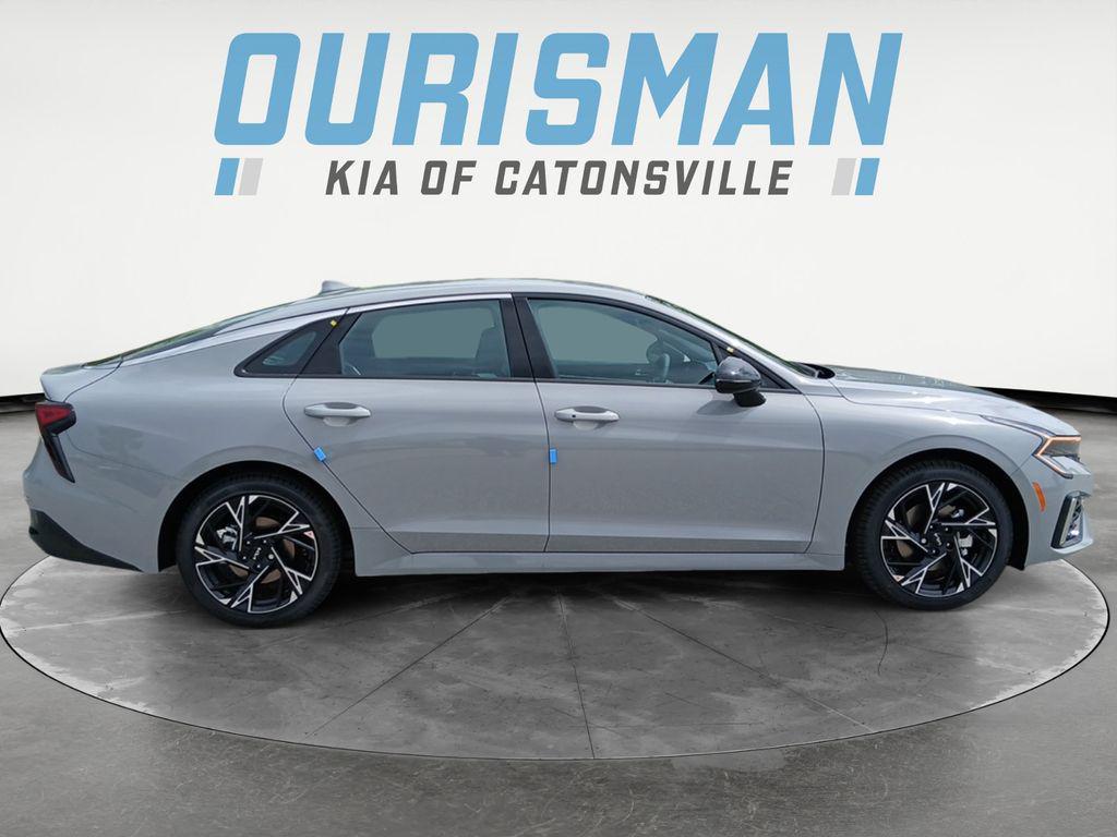 new 2025 Kia K5 car, priced at $30,121