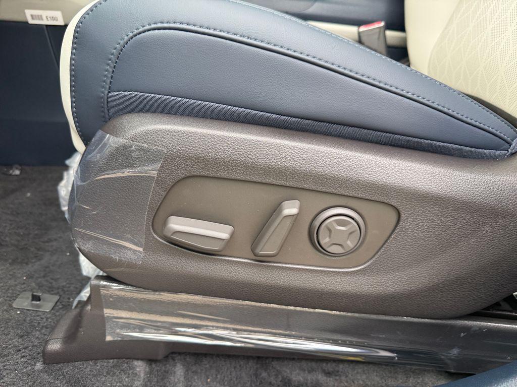 new 2026 Kia Carnival Hybrid car, priced at $48,871