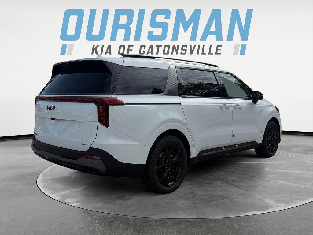 new 2026 Kia Carnival Hybrid car, priced at $55,550