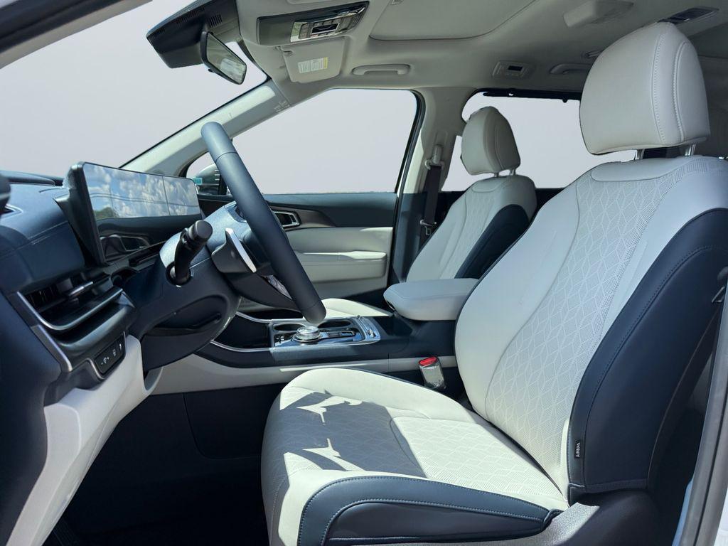 new 2026 Kia Carnival Hybrid car, priced at $49,041