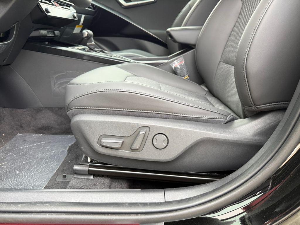 new 2025 Kia Niro car, priced at $30,557