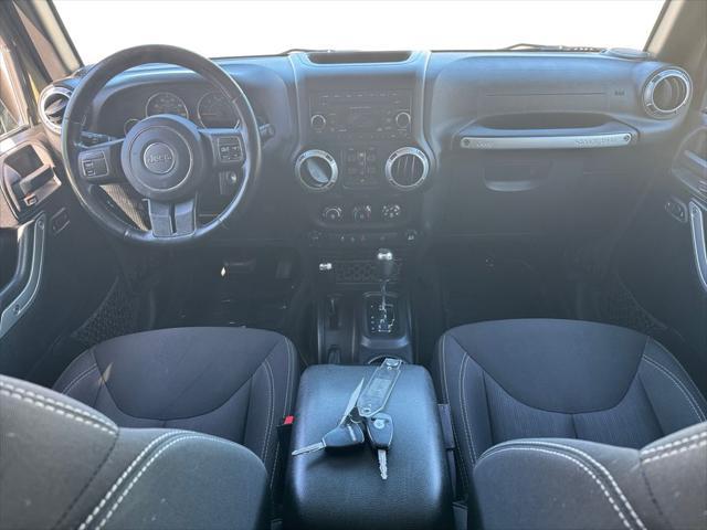 used 2015 Jeep Wrangler Unlimited car, priced at $17,500