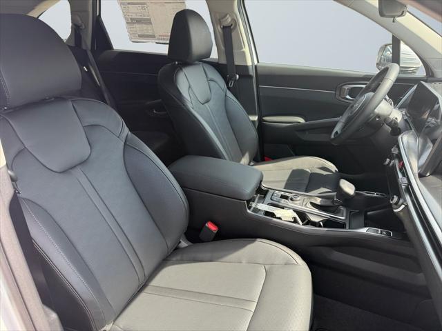 new 2025 Kia Sorento car, priced at $37,464