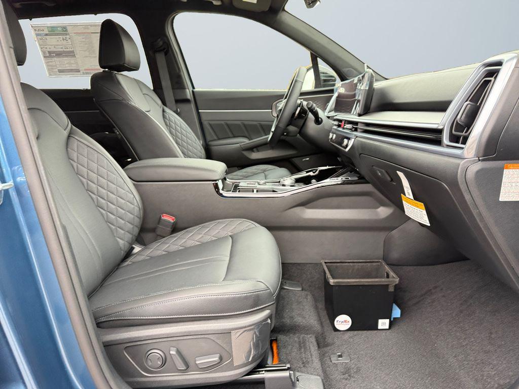 new 2026 Kia Sorento Hybrid car, priced at $46,915