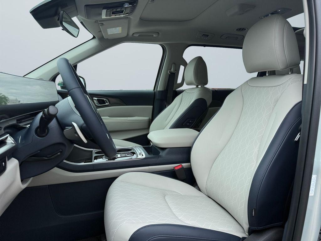 new 2026 Kia Carnival Hybrid car, priced at $49,234