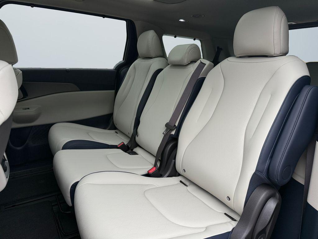 new 2026 Kia Carnival Hybrid car, priced at $49,234