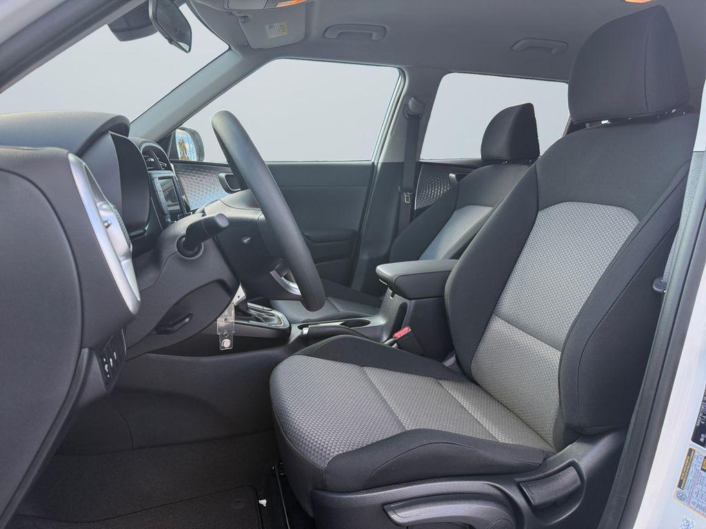 new 2025 Kia Soul car, priced at $18,900