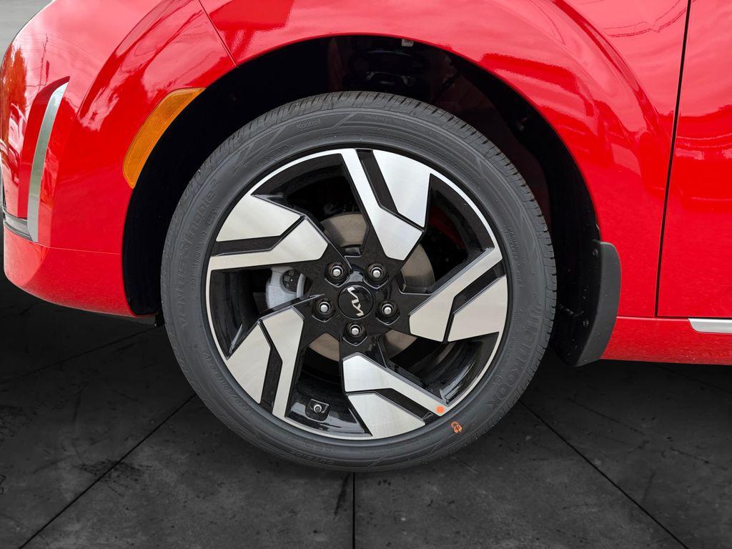 new 2025 Kia Soul car, priced at $27,067