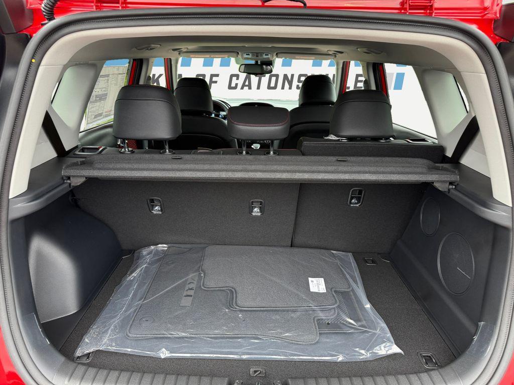 new 2025 Kia Soul car, priced at $27,067