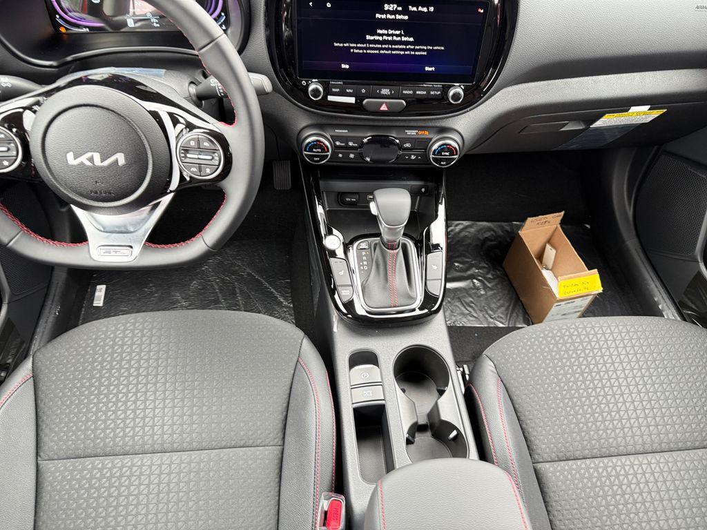 new 2025 Kia Soul car, priced at $27,067