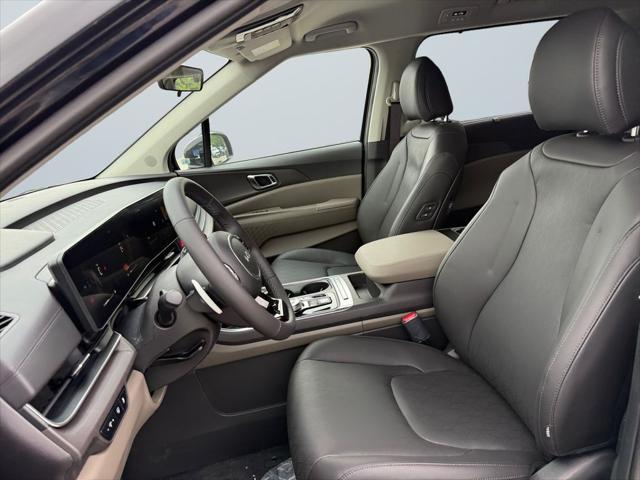 new 2025 Kia Carnival Hybrid car, priced at $43,387