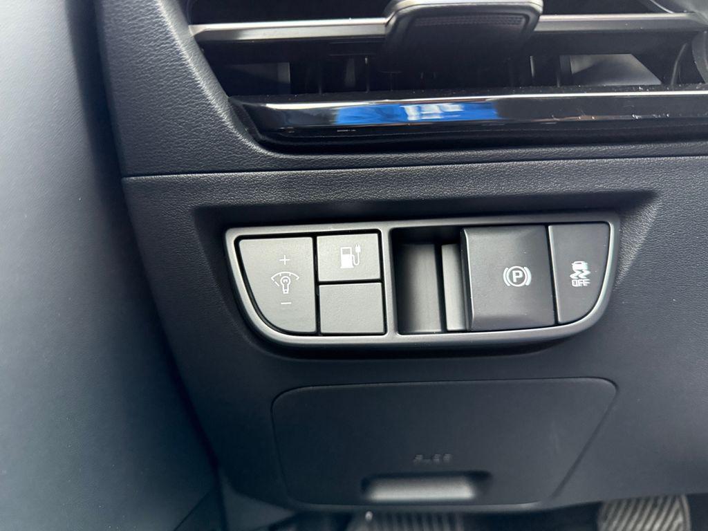 new 2025 Kia EV6 car, priced at $42,000