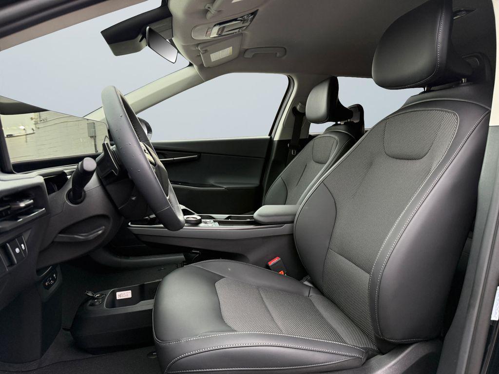 new 2025 Kia EV6 car, priced at $42,000