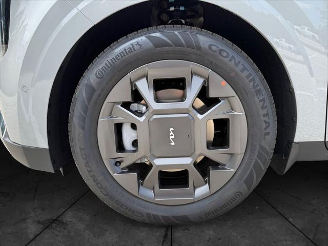 new 2026 Kia Carnival car, priced at $45,000