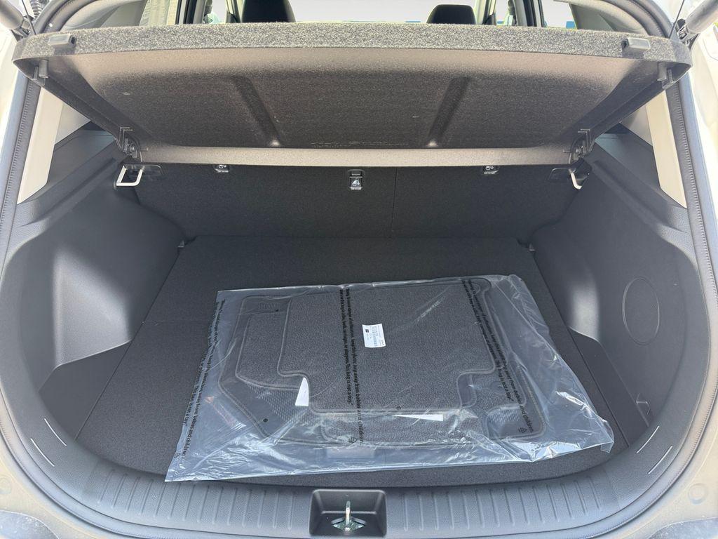 new 2025 Kia Seltos car, priced at $31,843