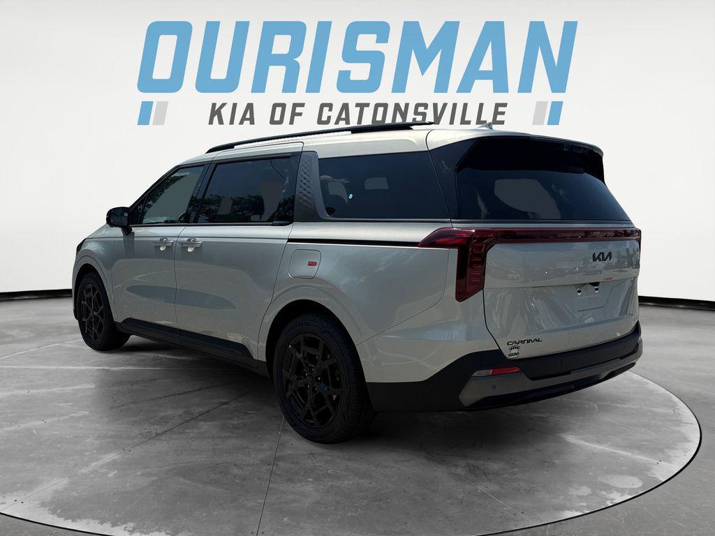 new 2026 Kia Carnival Hybrid car, priced at $52,592