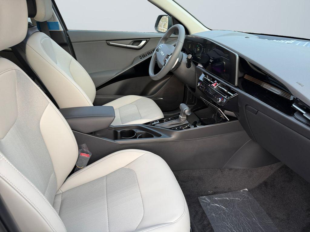 new 2026 Kia Niro car, priced at $33,286