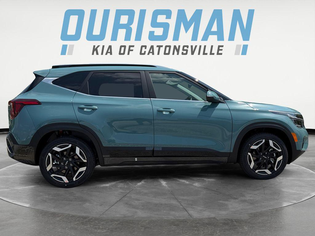 new 2026 Kia Seltos car, priced at $32,424