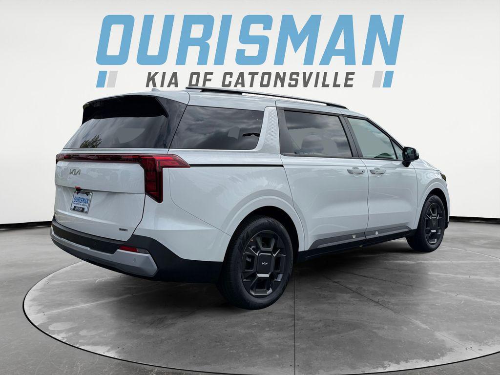 new 2026 Kia Carnival Hybrid car, priced at $43,440