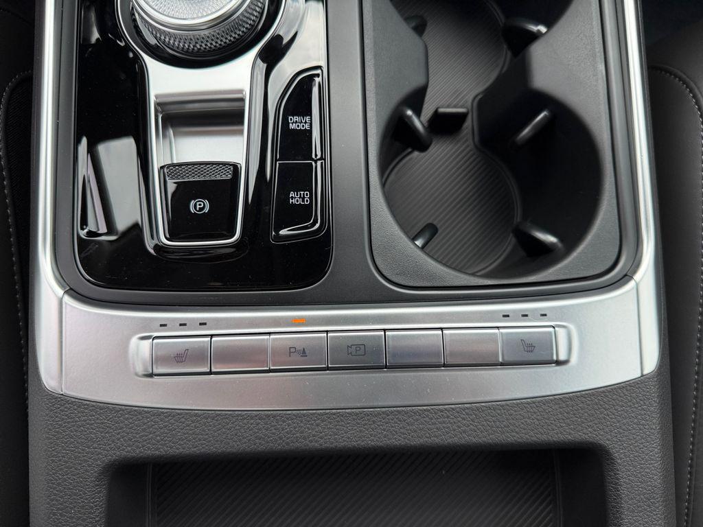 new 2026 Kia Carnival Hybrid car, priced at $43,440