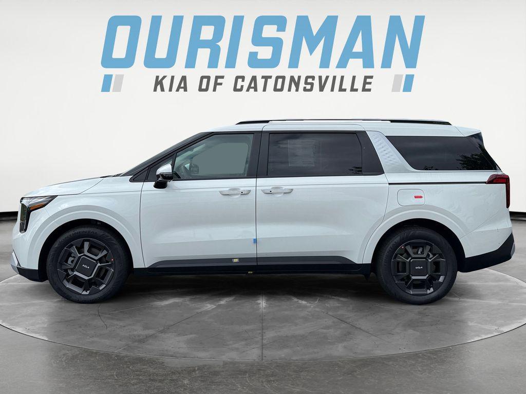 new 2026 Kia Carnival Hybrid car, priced at $43,440