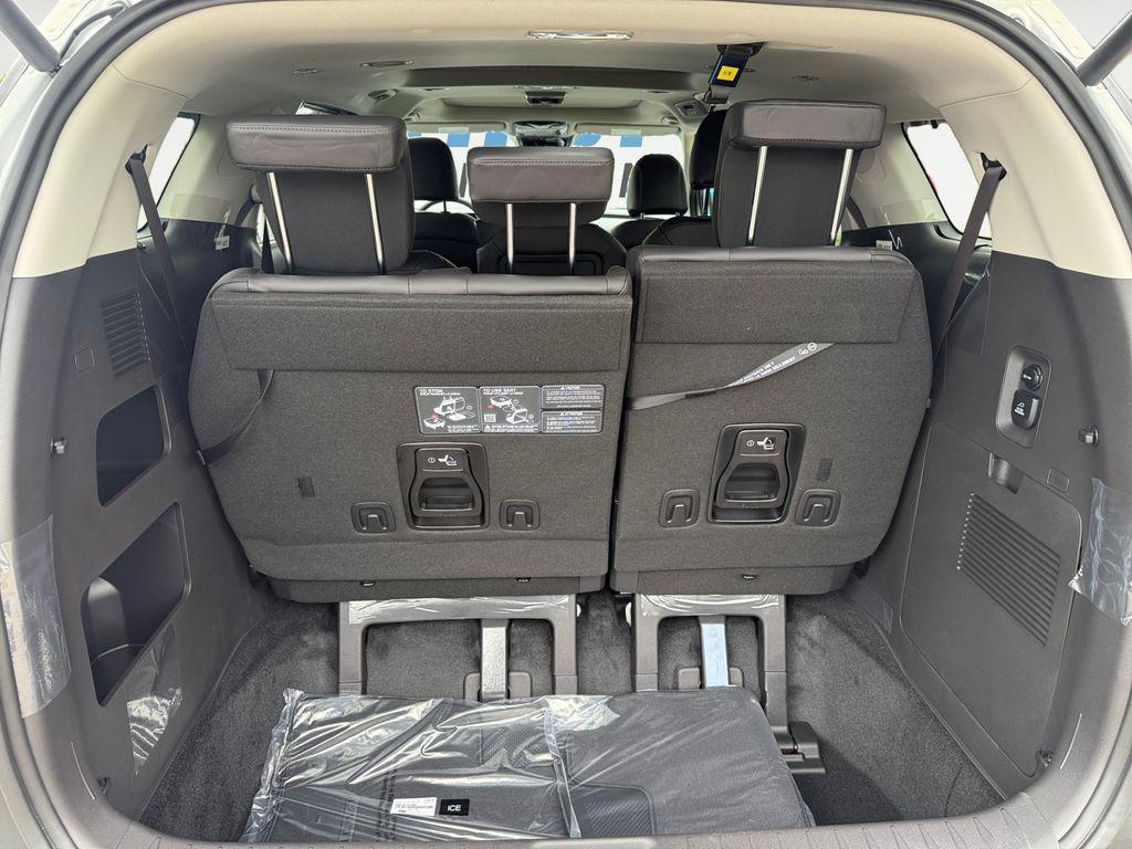 new 2026 Kia Carnival car, priced at $46,942