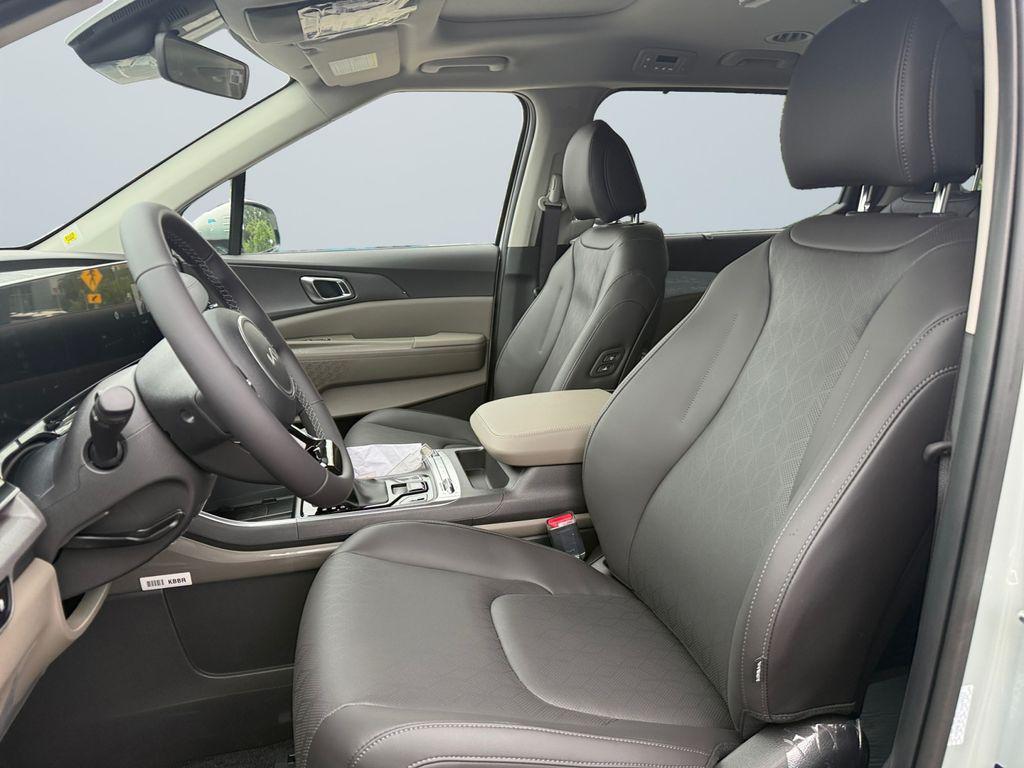 new 2026 Kia Carnival car, priced at $46,942