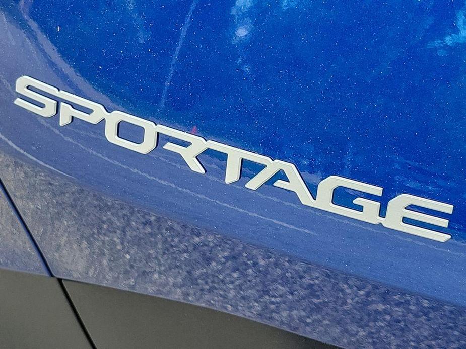 new 2024 Kia Sportage car, priced at $33,127
