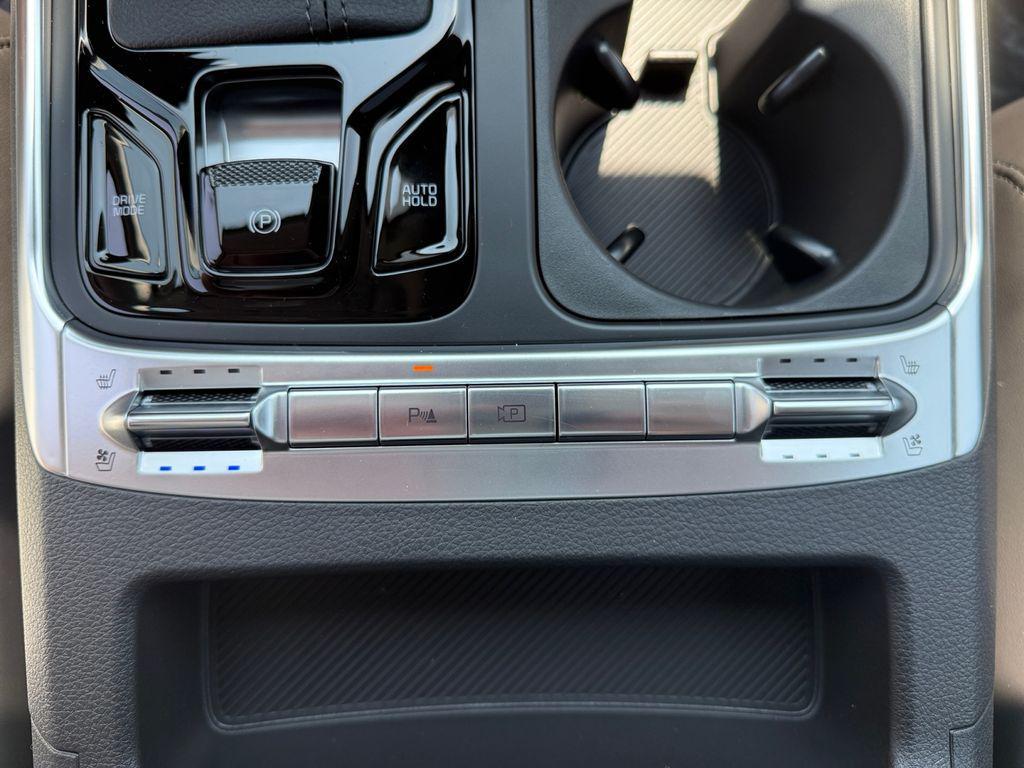 new 2026 Kia Carnival car, priced at $45,942