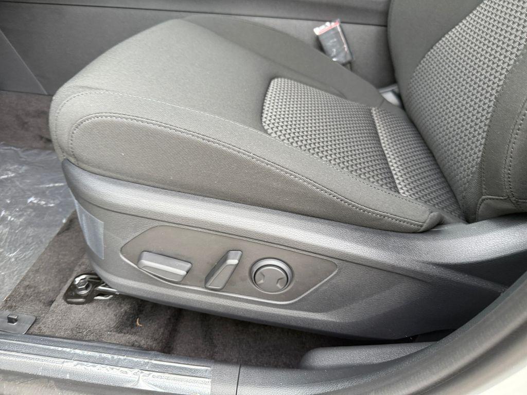 new 2026 Kia Sportage car, priced at $33,341
