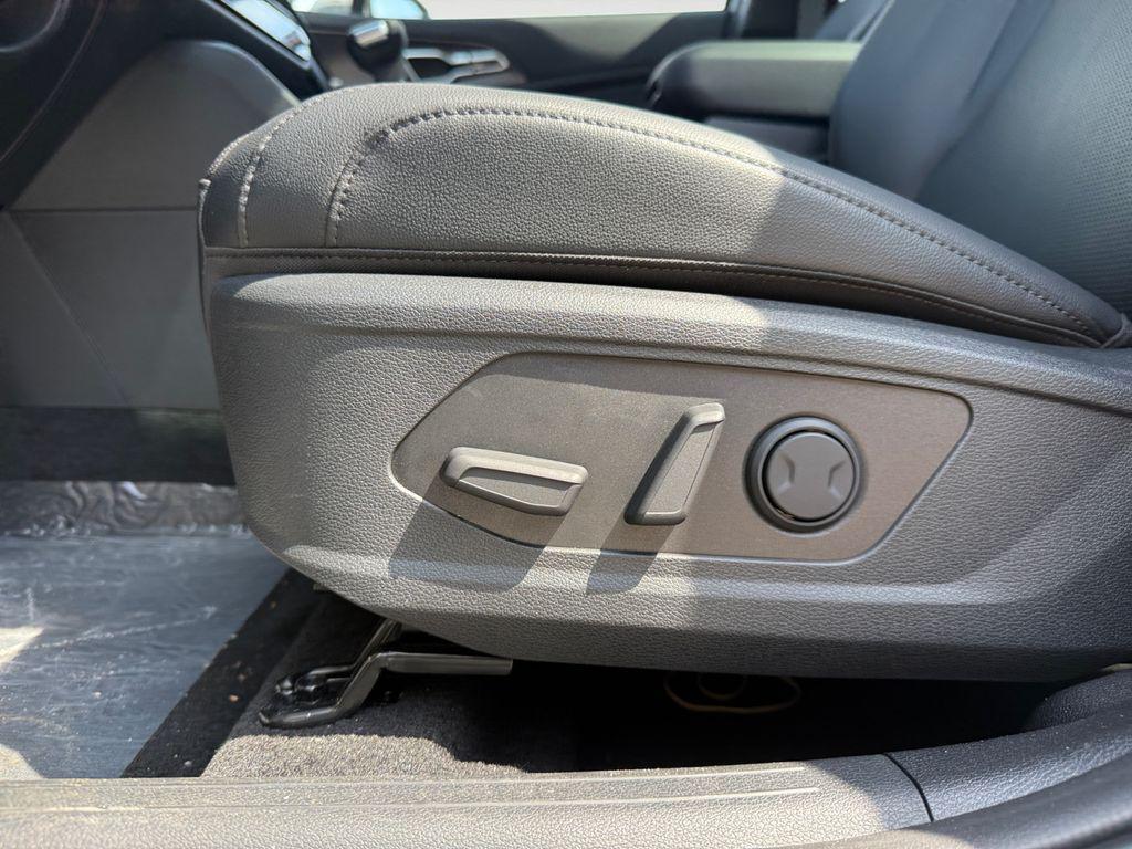 new 2026 Kia Sportage car, priced at $33,850