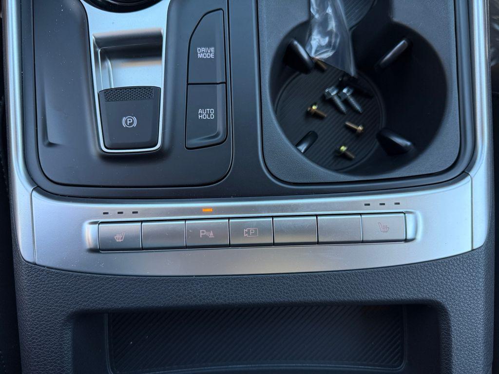 new 2026 Kia Carnival Hybrid car, priced at $41,165