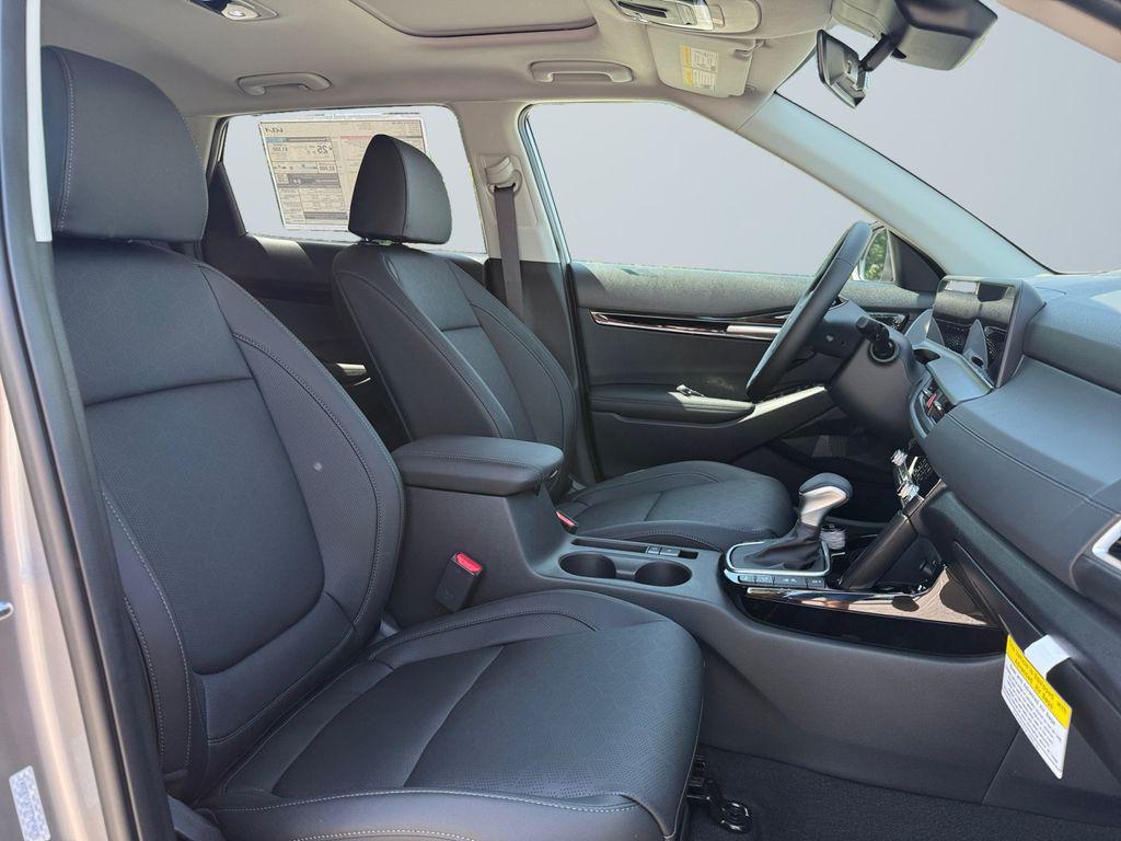 new 2026 Kia Seltos car, priced at $32,424