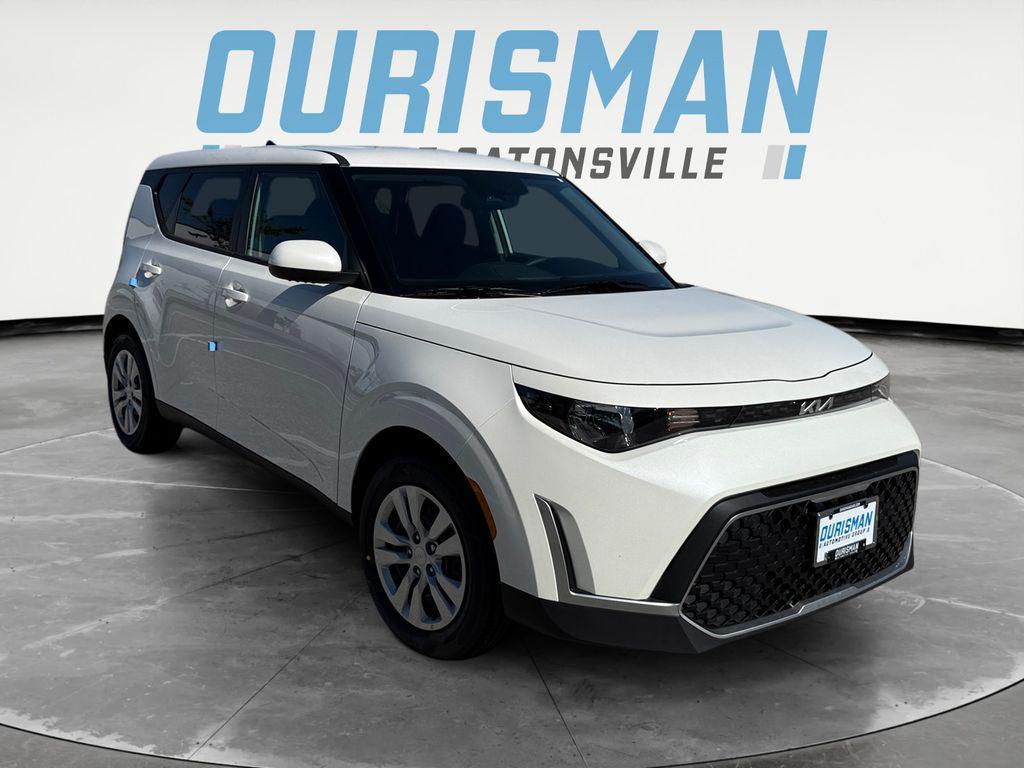 new 2025 Kia Soul car, priced at $21,406