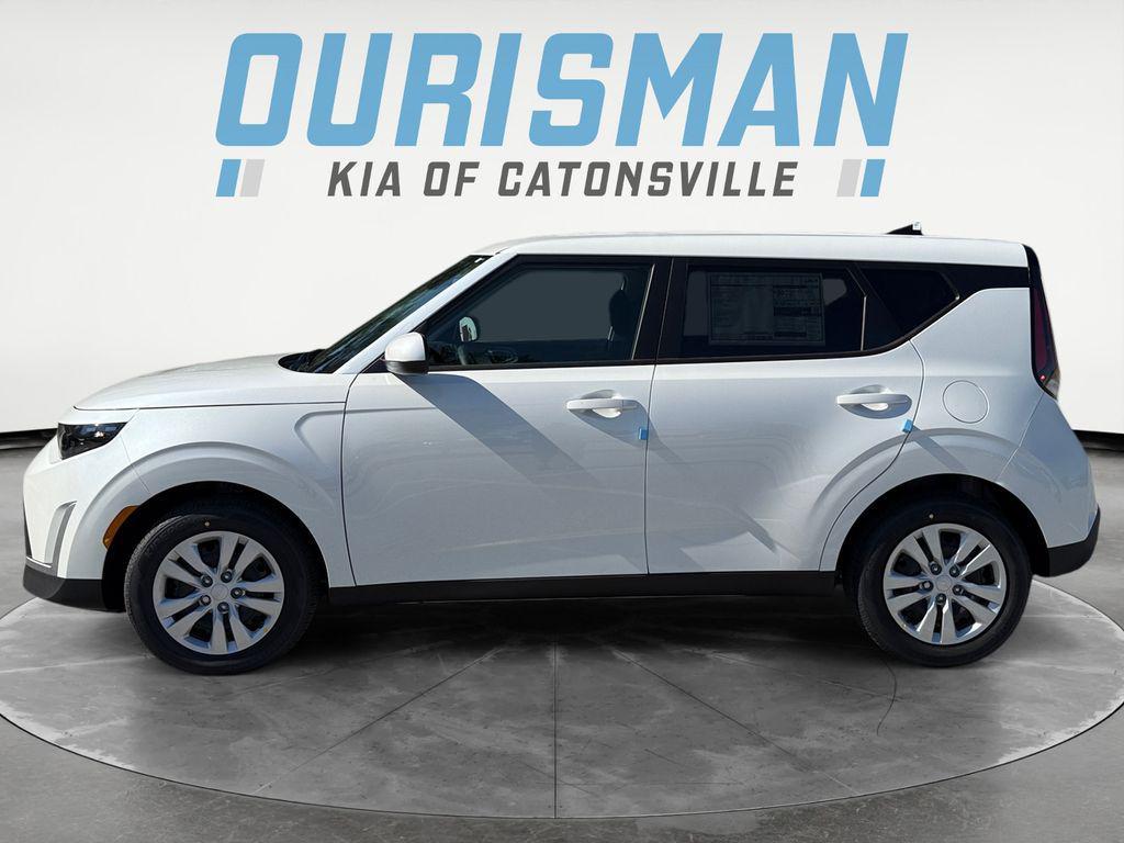 new 2025 Kia Soul car, priced at $18,300