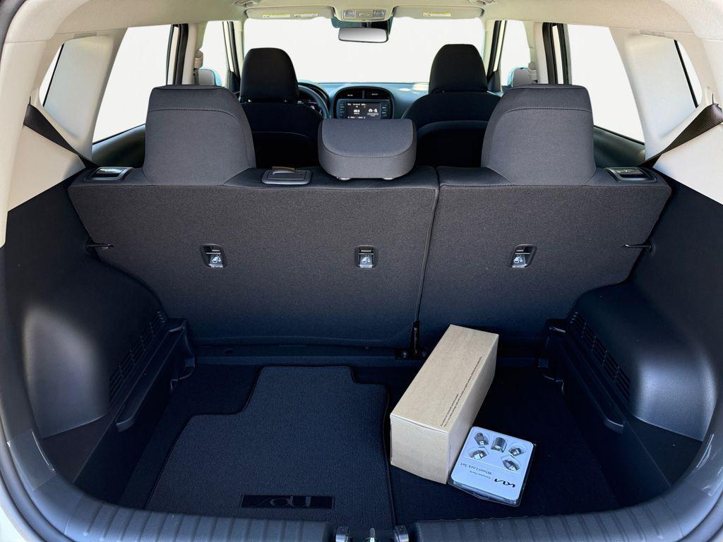 new 2025 Kia Soul car, priced at $18,300